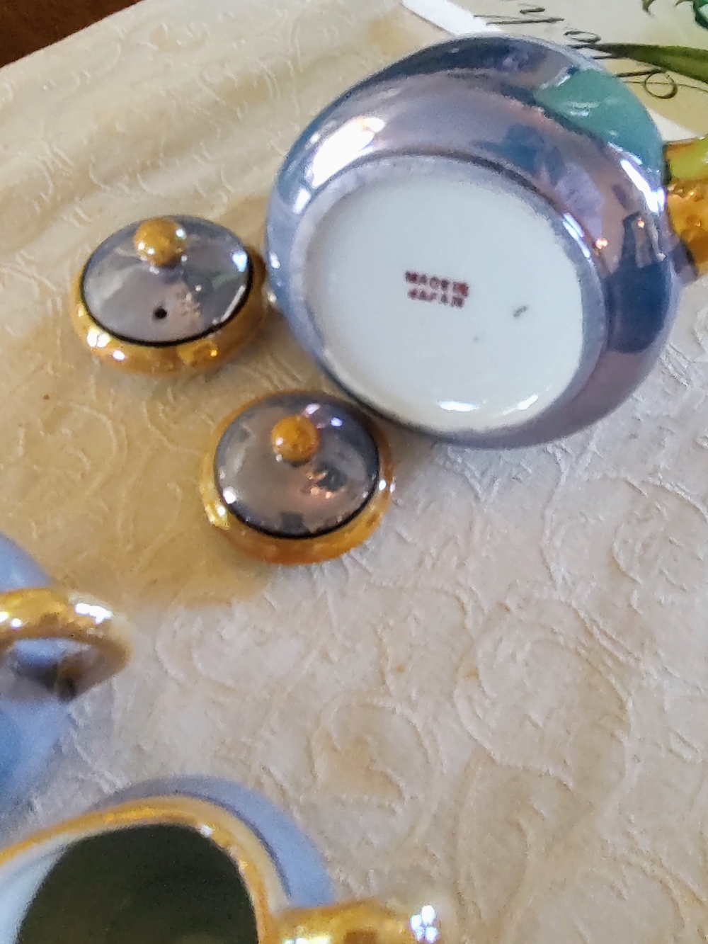 Vintage Blue and Gold Luster Porcelain Mini Tea Service 22 Pieces - Picture 16 of 16